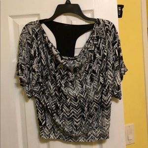 Black and white print express top